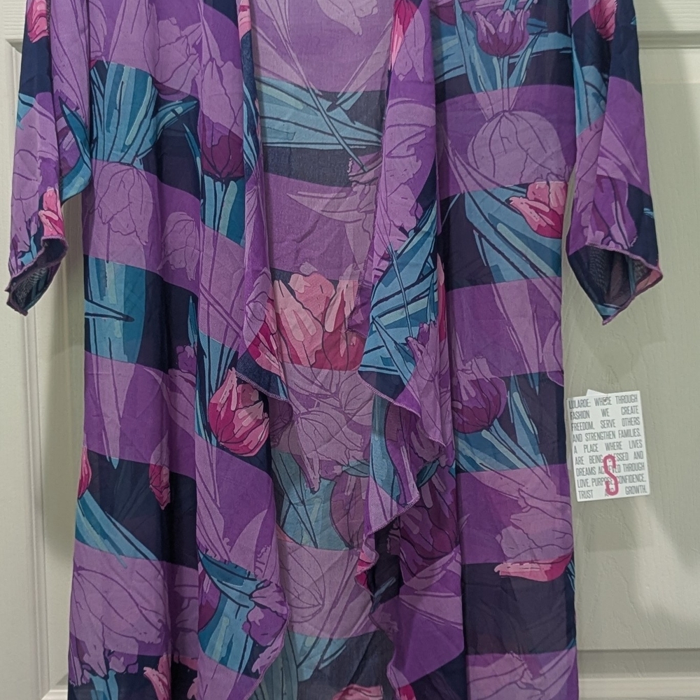 LuLaRoe Purple and Pink Floral Wrap